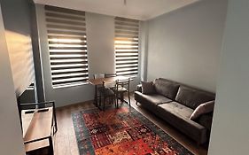Beans House Suite 8-26
